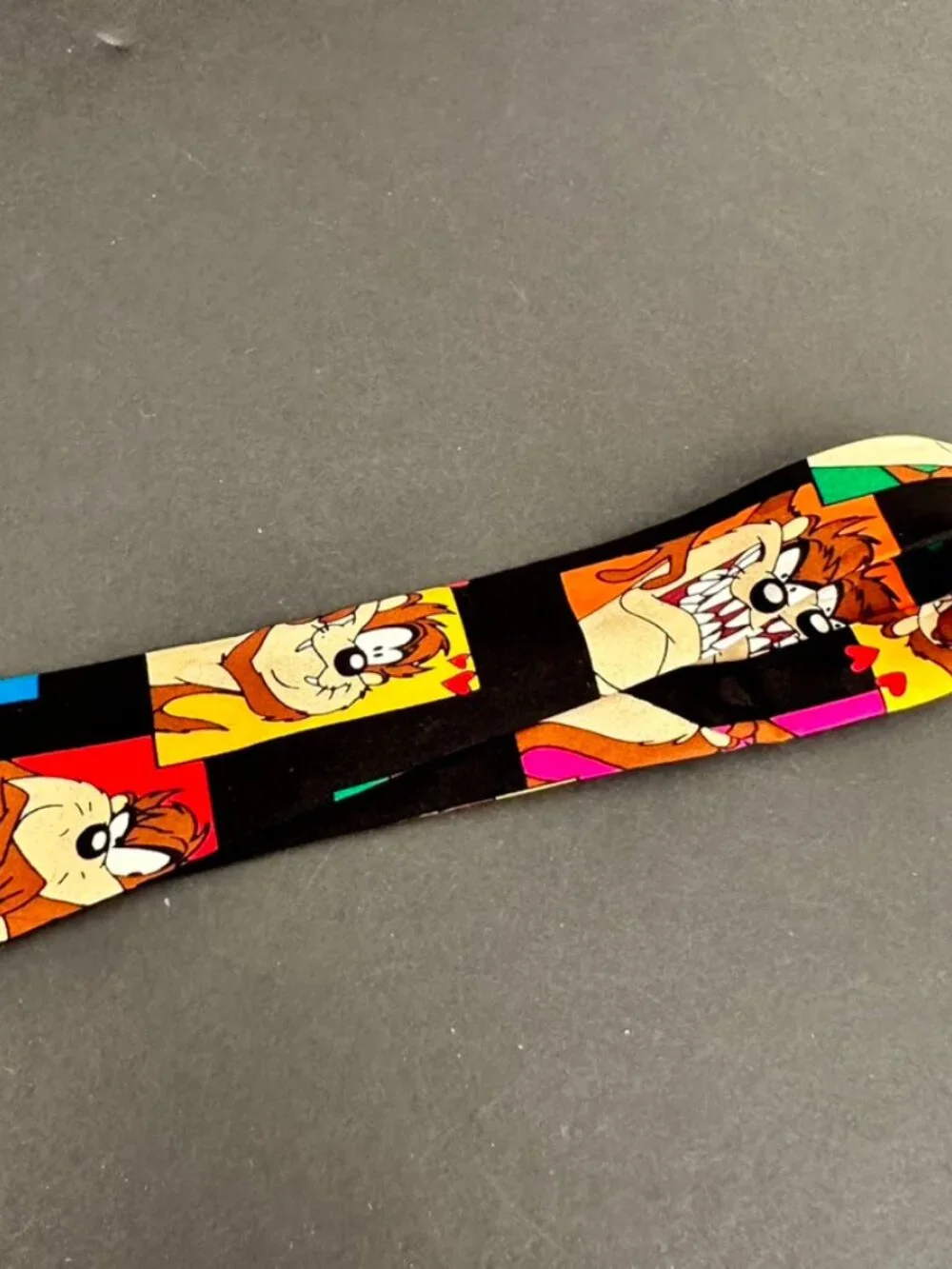Looney Tunes Tazmanian Devil Colorblock Vintage Mens Tie